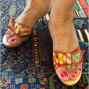 Vintage BURBERRY clogs, size 10, color red, green, navy, yellow. Wooden soles.